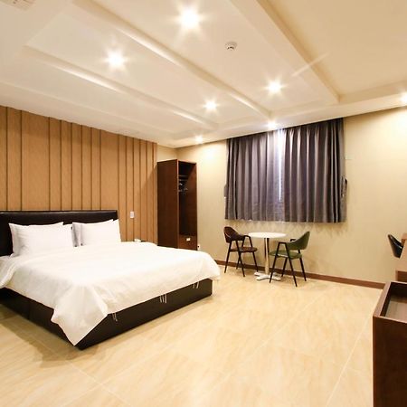 The King Hotel Пусан Экстерьер фото