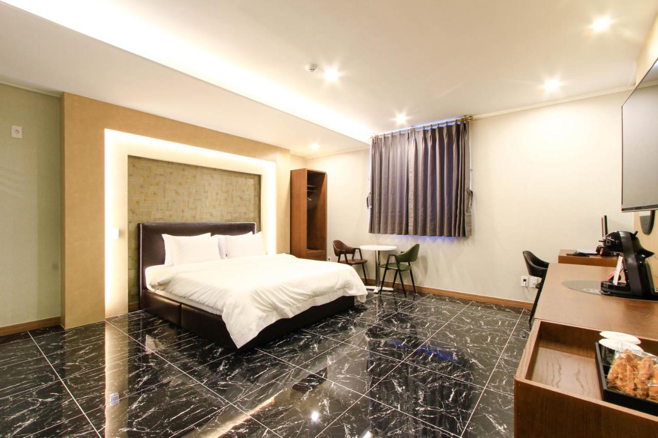 The King Hotel Пусан Экстерьер фото