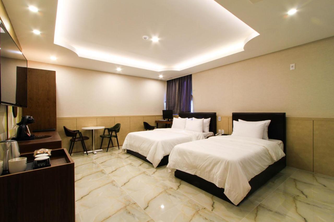 The King Hotel Пусан Экстерьер фото