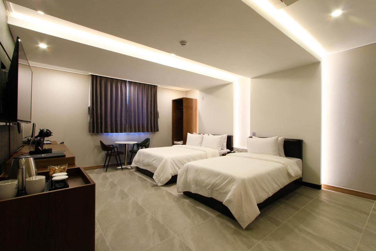The King Hotel Пусан Экстерьер фото